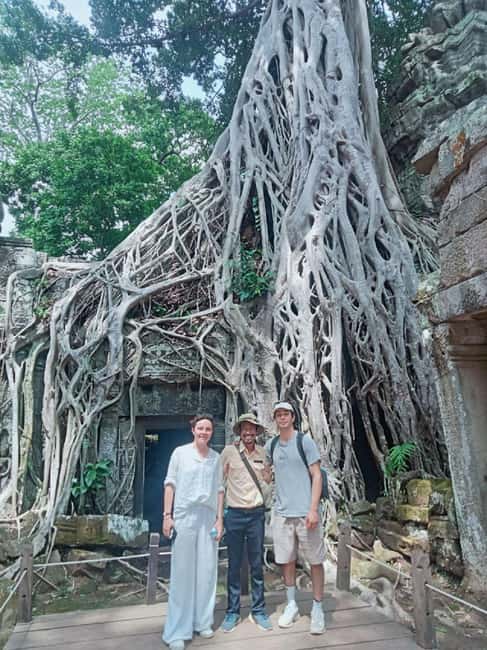 Siem Reap: Angkor Wat Tour with French-Speaking Guide - Why the two-day option is the better pace
