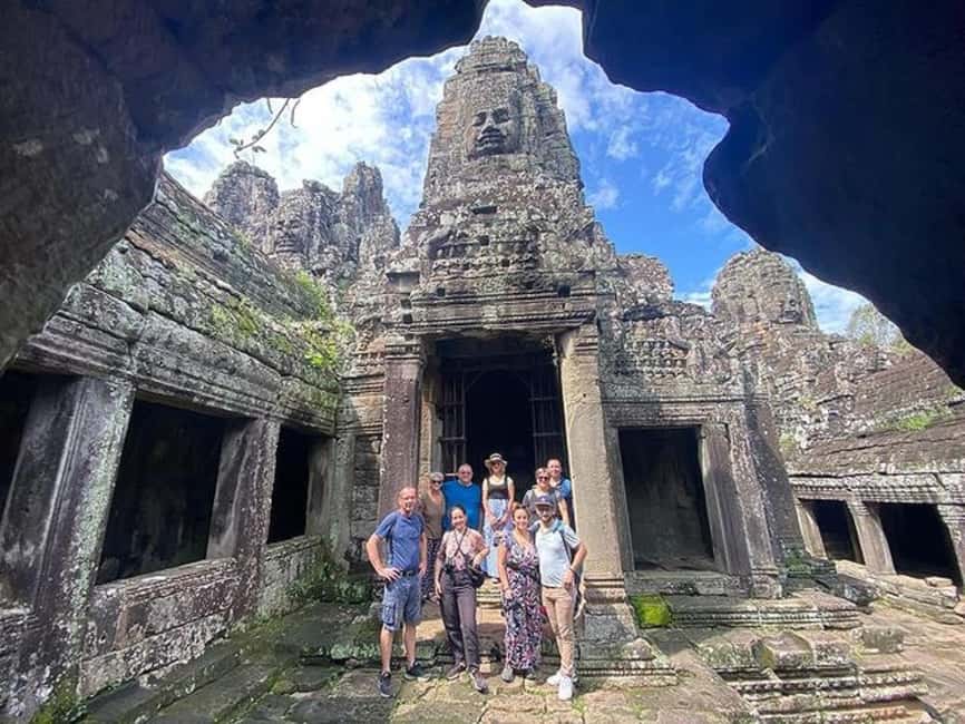 Siem Reap: Angkor Wat Tour with French-Speaking Guide - Starting in Siem Reap and choosing your transport