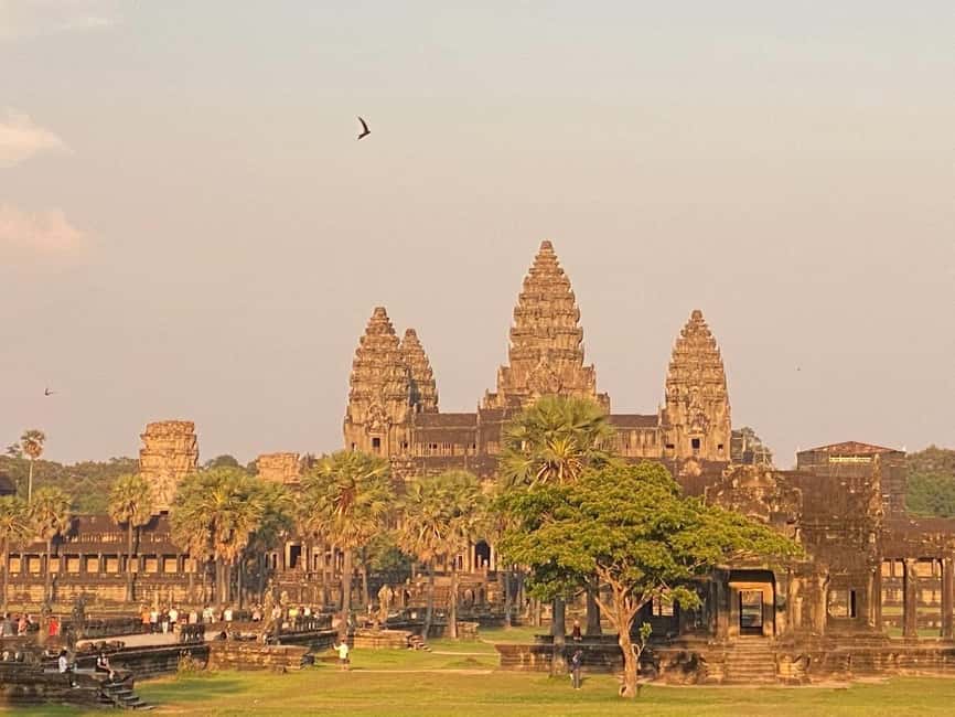 Siem Reap: Angkor Wat Tour with Italian-Speaking Guide - Why an Italian guide changes the Angkor visit