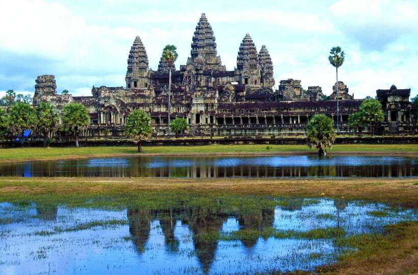 Siem Reap: Bike the Angkor Temples - Full-Day 30km Tour - What the $35 price really gives you