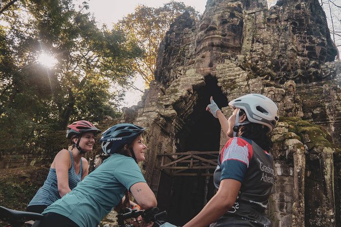 Siem Reap: Bike the Angkor Temples - Full-Day 30km Tour - Why a bicycle makes Angkor feel different