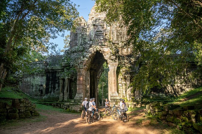 Siem Reap: Bike the Angkor Temples - Full-Day 30km Tour - Forest tracks into Angkor Thom