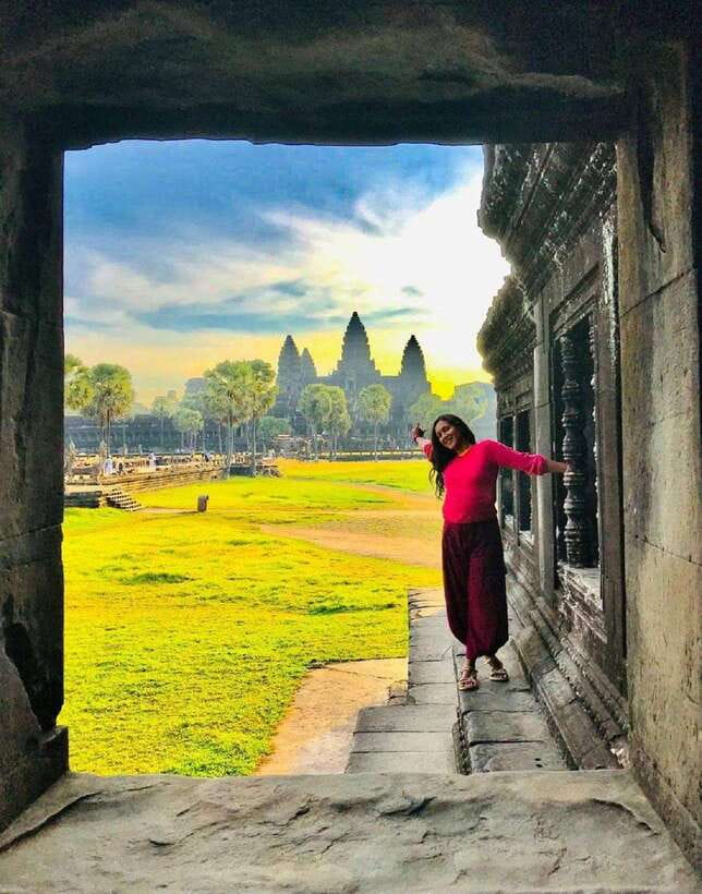 Siem Reap: Full Day Angkor Wat Temple Tour with Sunset - What the guide and transport add
