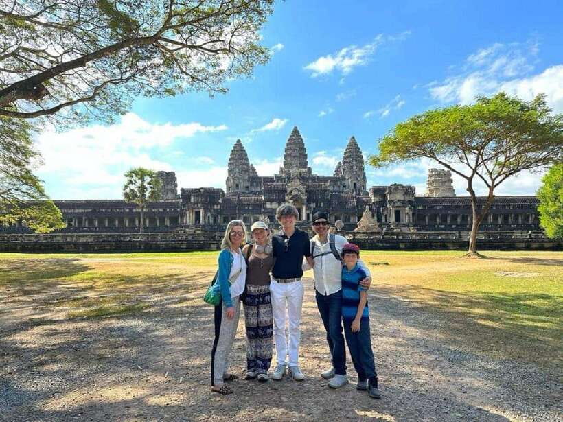 Siem Reap: Full Day Angkor Wat Temple Tour with Sunset - Starting at the South Gate of Angkor Thom