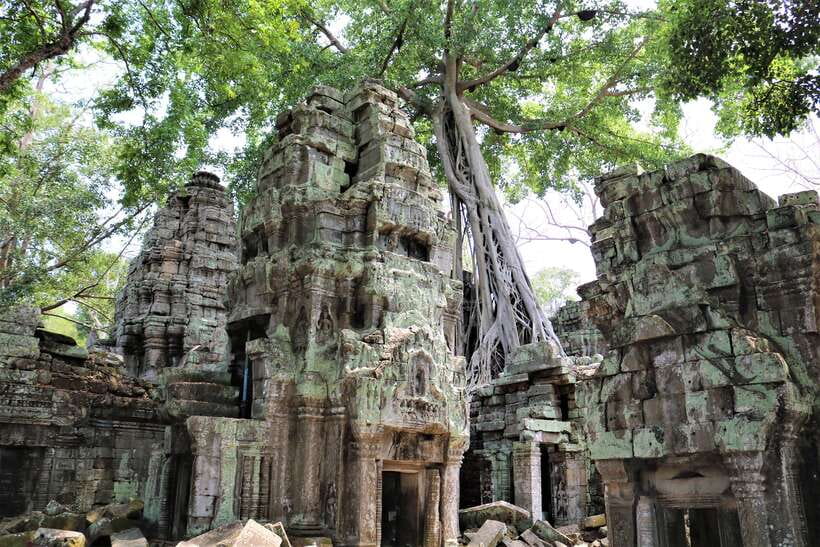 Siem Reap: Full-Day Temples w/ Private Transport - Bayon Temple and its many stone faces