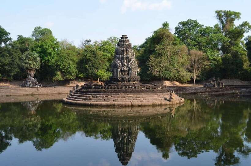 Siem Reap: Full-Day Tuk-Tuk Tour of Angkor Wat Temples - Preah Khan closes the temple circuit
