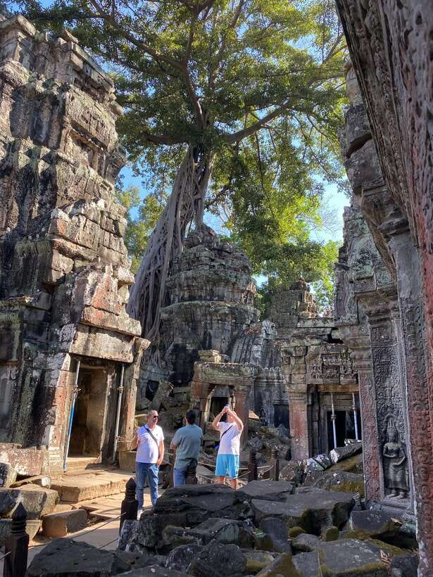 Siem Reap: Personalized Angkor Wat Sunrise/Set by TukTuk/Car - How much value do you get for $59?