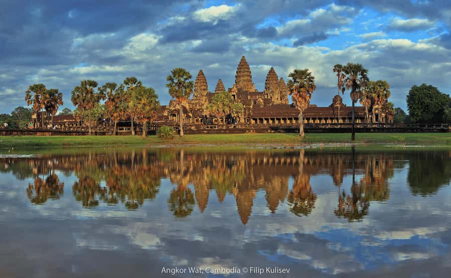Siem Reap: Private 4-Day Angkor Wat and Phnom Kulen Tour - Day two: Angkor Thom, smaller temples, and Ta Prohm