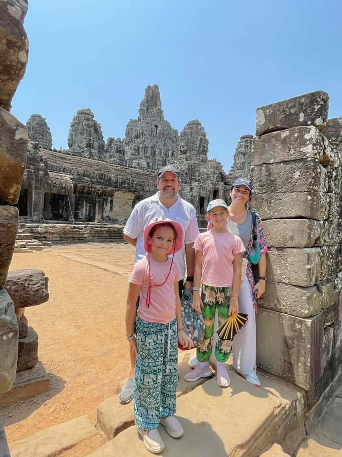 Siem Reap: Ultimate Angkor Wat Offbeat Experience by Jeep - The guide, the explanations, and the pace