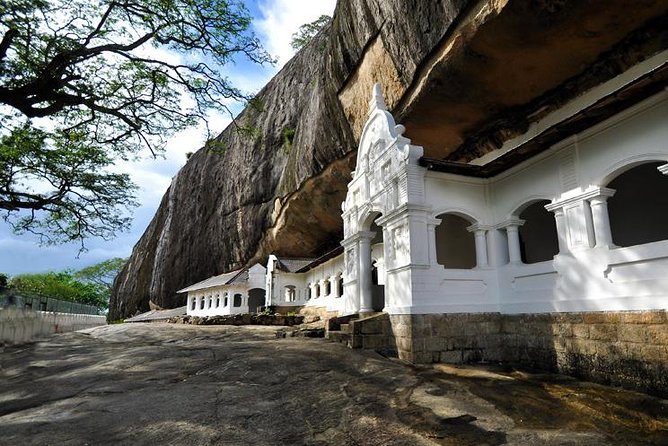 Sigiriya Rock and Dambulla Cave Temple Day Tour - The guide can make or break the day