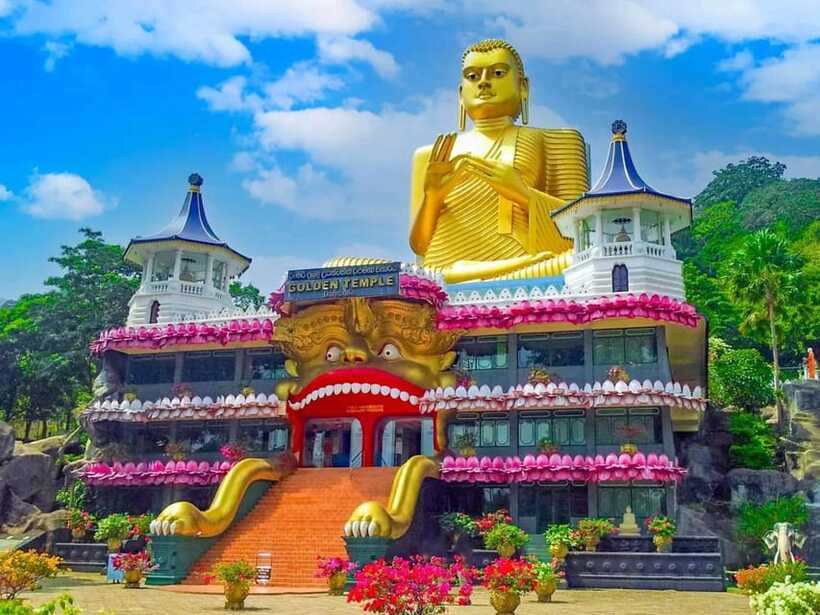 Sigiriya To Kandy Private Transfer: Visit Dambulla Temple - What the $40 price really covers