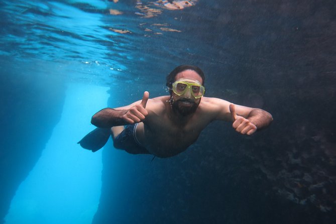 Snorkeling and swimming tour to the Poseidon's temple at Sounio cape - Why this Athens half-day works