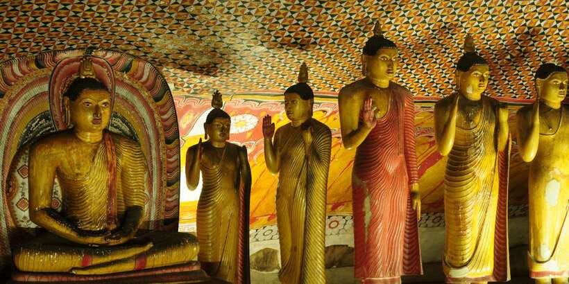 Sri Lanka Bentota: Day Trip to Sigiriya and Dambulla Temple - Leaving Bentota or Kalutara before breakfast
