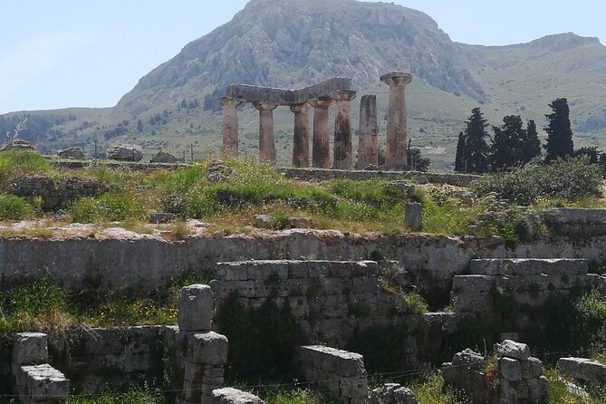 St. Paul’s Footsteps: Biblical Ancient Corinth & Daphni Monastery - The private car, driver, and group setup