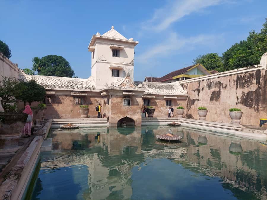 Sultan Palace, Water Castle & Prambanan Temple Guided Tour - Starting from your Yogyakarta hotel