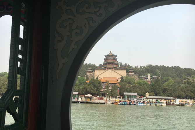 Summer Palace and Temple Of Heaven Private Tour - Summer Palace: Beijing’s royal garden by Kunming Lake