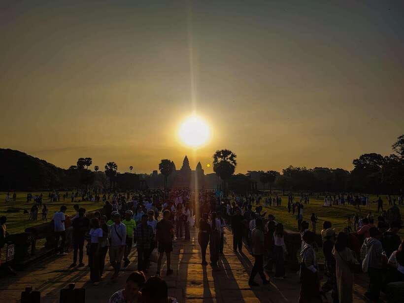 Sunrise at Angkor Wat Temple: 3-Hour Private Tour - Who should book this sunrise tour?