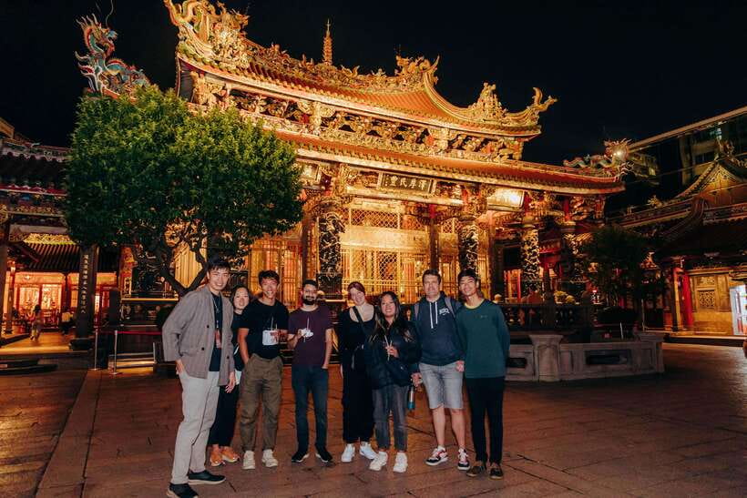 Taipei's Origin & Longshan Temple - Taiwan Cultural Tour - Who should book this cultural tour?