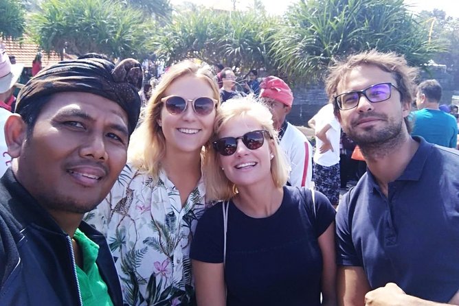 Tanah Lot Bali Temple Sunset Small Group Tour – Half Day - The Market Adds a Simple Shopping Stop