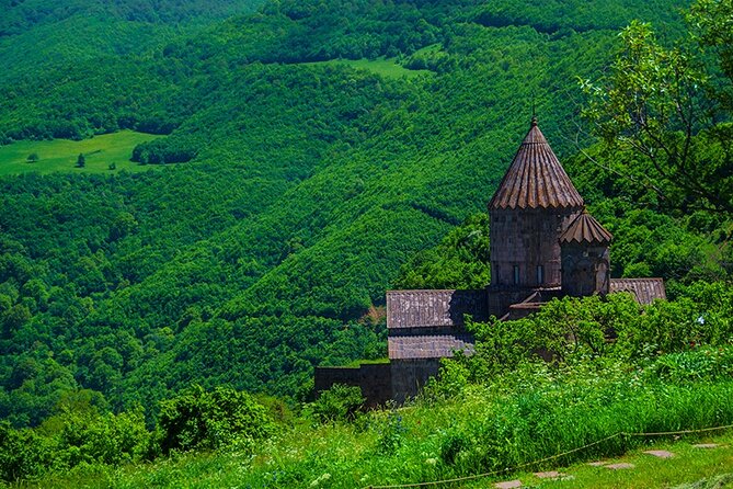 Tatev & Shaki Waterfall Guided Group Tour with Wine Tasting - The long road and the comfort question