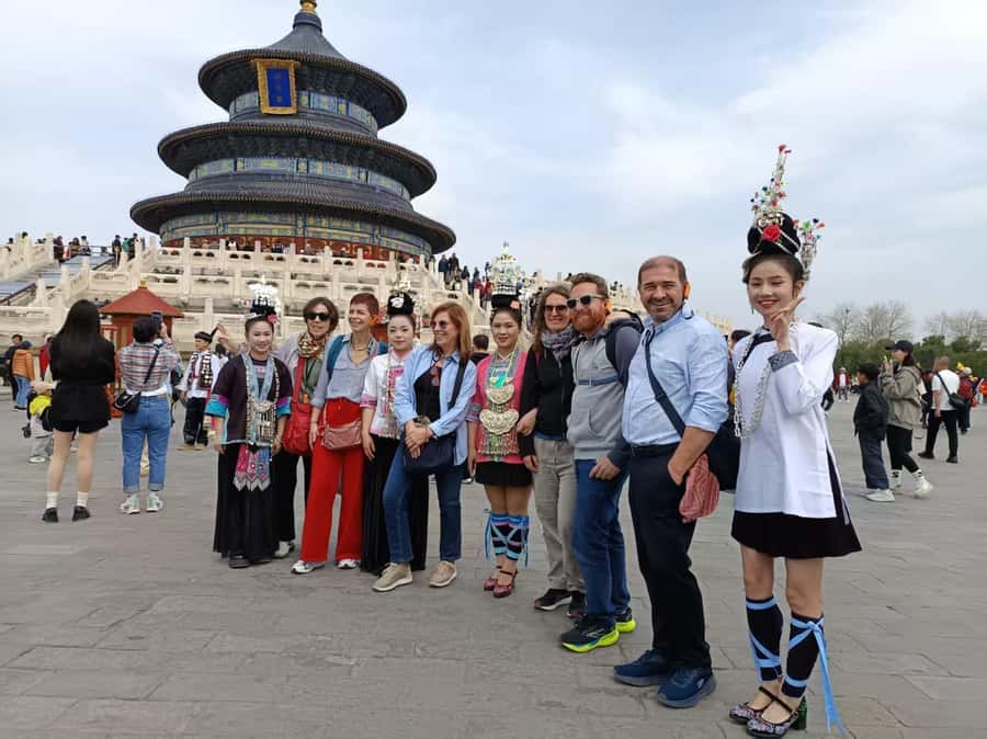 Temple Heaven, Summer Palace, Lama Temple, Hutong Bus Tour - Lama Temple: a powerful change of mood