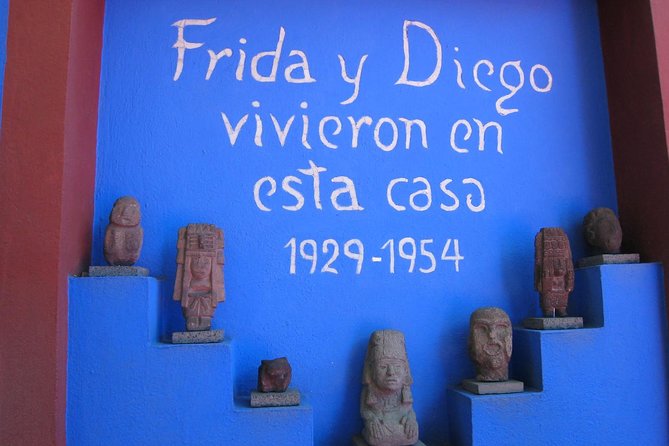 Teotihuacan & Guadalupe Shrine + Xochimilco, Coyoacán & Frida Kahlo Combo Tour - Teotihuacan: the day’s big archaeological experience