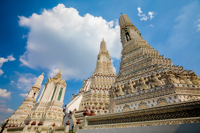 The Best Bangkok Temples - Hotel pickup can save you Bangkok traffic trouble