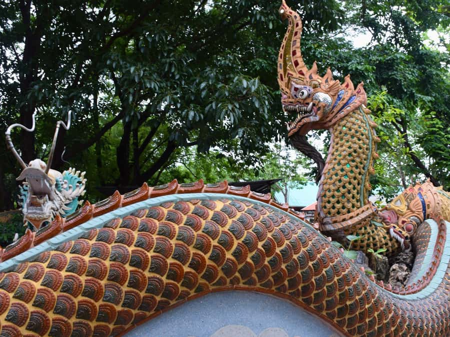 The Souls BKK: Floating Market, Dragon Temple, Na Satta Park - Is $147 good value?
