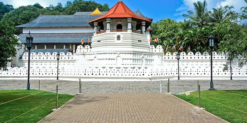 Three Temples Loop In Kandy Day Tour By Tuk Tuk - Why this Kandy day tour works