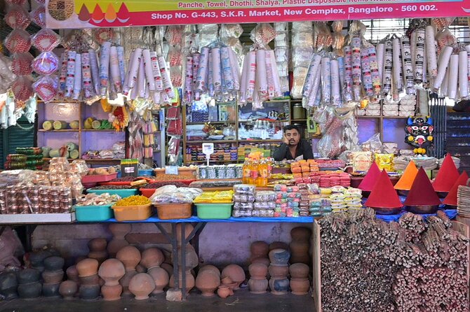 Tipu Palace + Koté Vishnu + Fort + KR Market + Jain Temple = Bengaluru Pété Walk - Morning or afternoon?