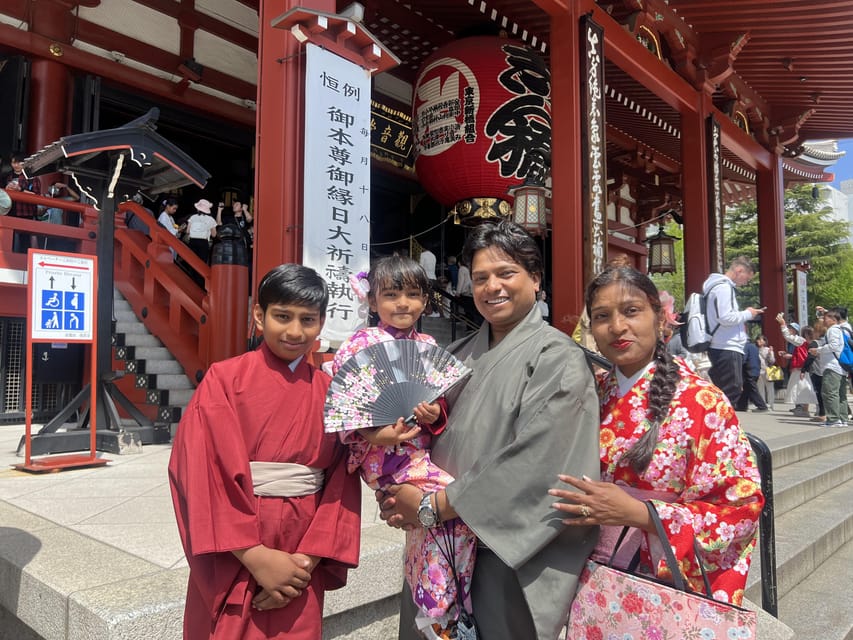 Tokyo: Asakusa and Tokyo’s Oldest Temple Senso-ji Tour - Nakamise Street: sweets, souvenirs, and a living approach to the temple