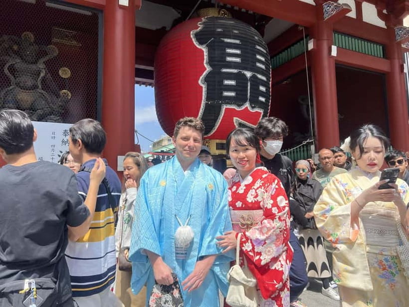 Tokyo: Asakusa and Tokyo’s Oldest Temple Senso-ji Tour - Asakusa Shrine: a quieter contrast nearby