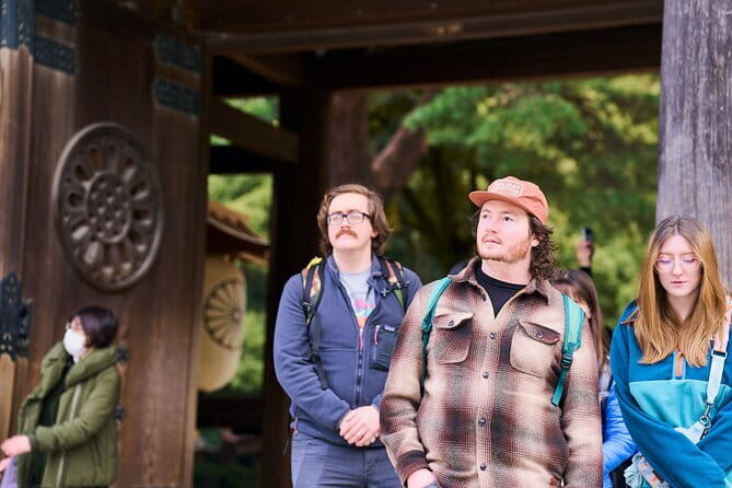 Tokyo: Meiji Shrine Walking Tour — Shintoism & Imperial System - The forest path and the first Shinto lessons