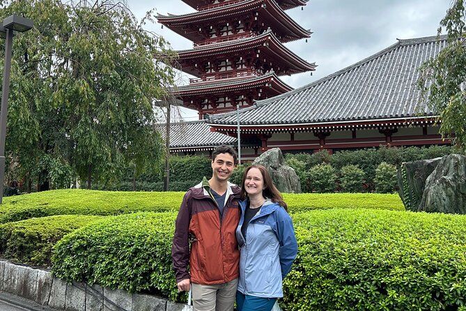 Tokyo Morning Tour: Asakusa, Meiji Shrine and Tsukiji Fish Market - A small group makes the morning easier