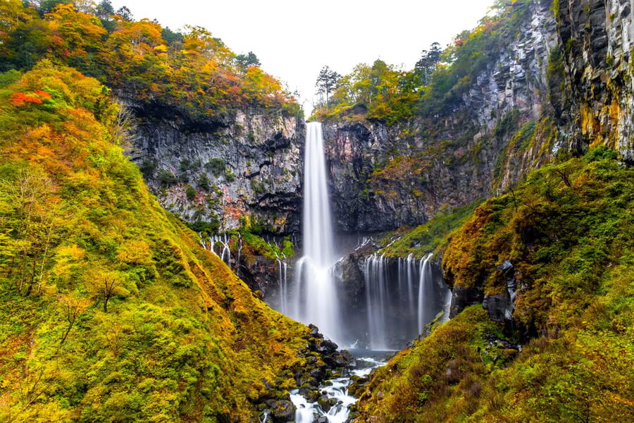 Tokyo: Nikko Toshogu Shrine and Kegon Waterfall Tour - Leaving Tokyo for the mountains of Tochigi