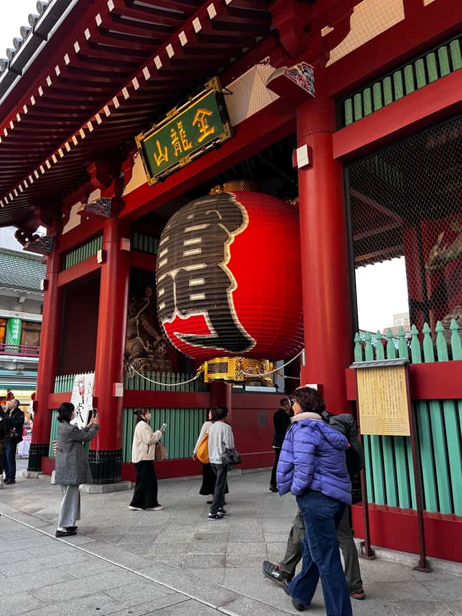 Tokyo: Old Town Asakusa Guided Tour -Senso-ji Temple Visit - Asakusa Shrine: a second religious tradition