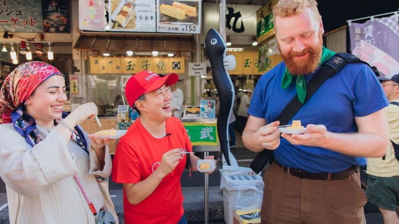 Tokyo’s Kitchen: Tsukiji Market Food & Culture Walk - Walking into Tsukiji Outer Market
