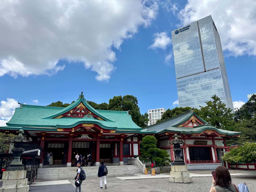 Tokyo: Visit 5 Shrines & Collect Goshuin on Private Tour - Zōjō-ji: a final temple beside Tokyo Tower