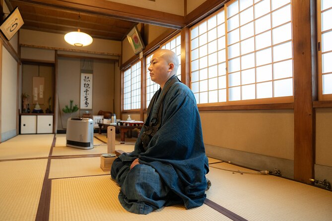 Tokyo Zen Meditation at Private Temple with Monk - Meeting the guide and entering Kinryu-ji