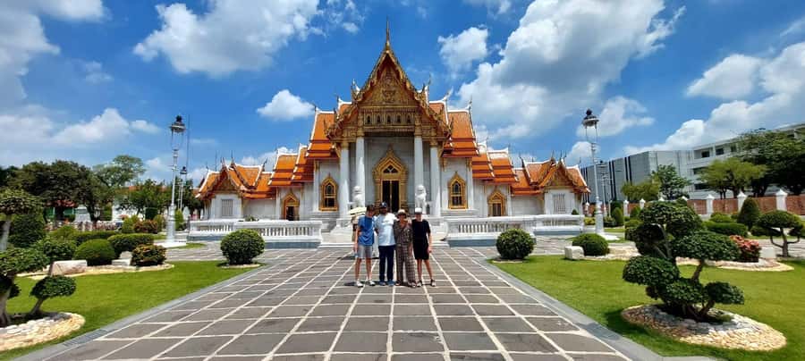 Top 3 Bangkok Temples Private Tour [with Wat Pho-UNESCO] - Price, pickup, and what the four hours really include