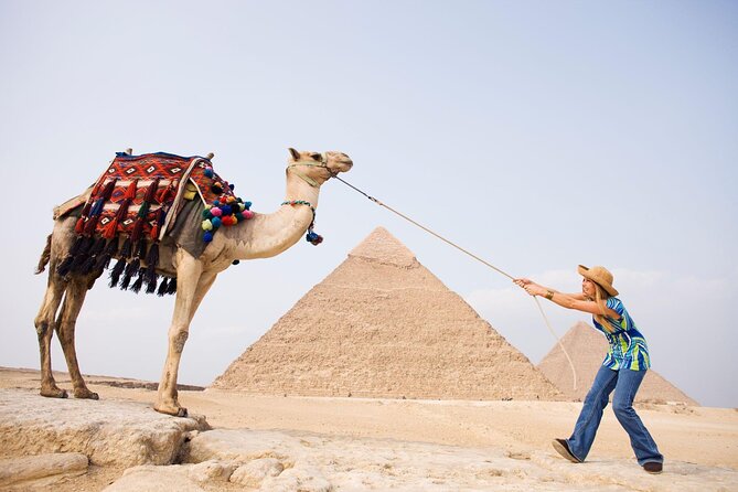 Tour to Giza Pyramids, Sphinx, Valley Temple, Camel Ride & Lunch - Guides, drivers, and the private advantage
