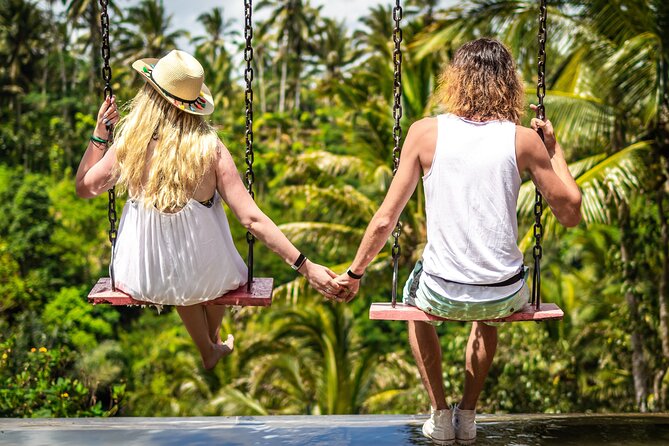 Ubud Top Attractions: Waterfalls, Temples and Rice Terraces - D’Alas Swing over the jungle valley
