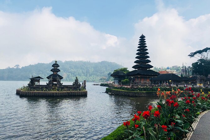 Ulun Danu Bratan Temple with Tanah Lot Sunset - Practical ways to get more from the route
