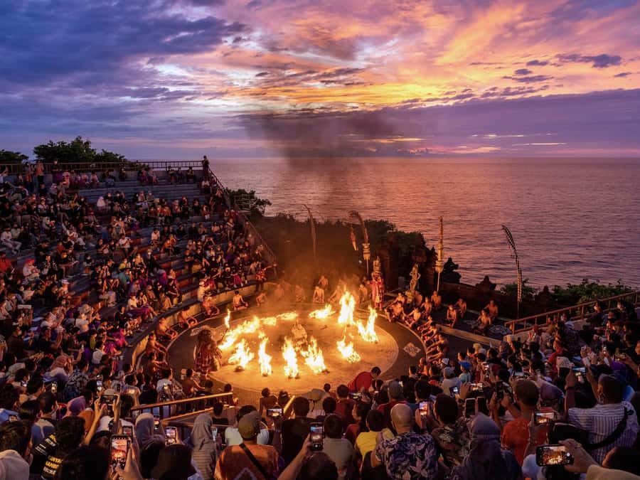 Uluwatu Sunset Temple - Kecak Dance Show & Seafood Dinner - Key points to know before booking