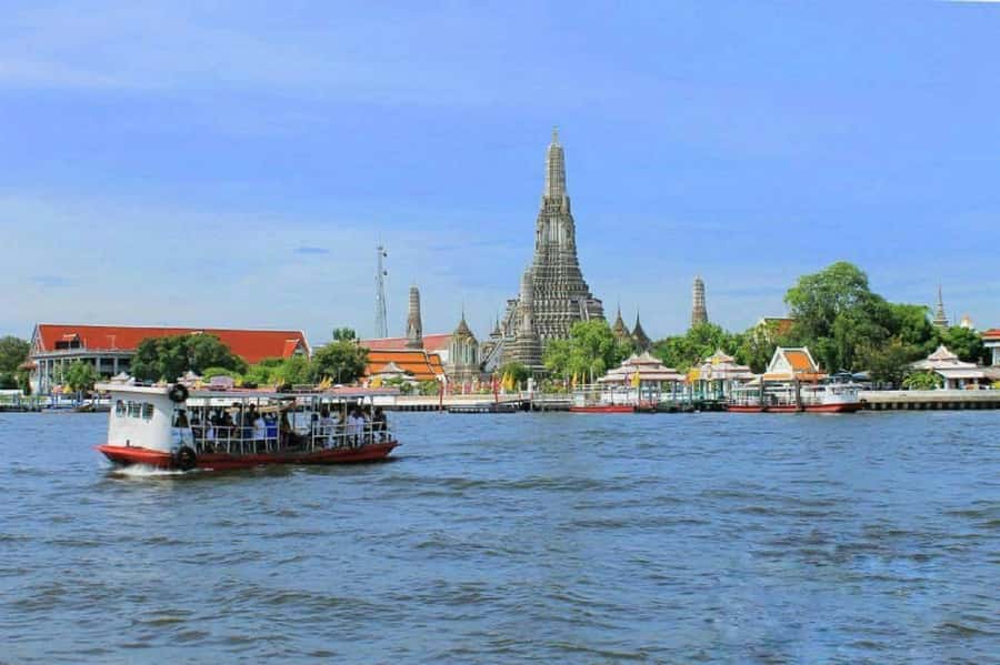 Wat Pho, Wat Arun and Wat Hong Rattanaram Private Tour - Dress, shoes, and practical comfort