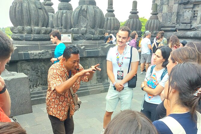Yogyakarta: SUNRISE Above Cloud & Explore UNESCO Temples w/ GUIDE - Bukit Panguk Kediwung before breakfast